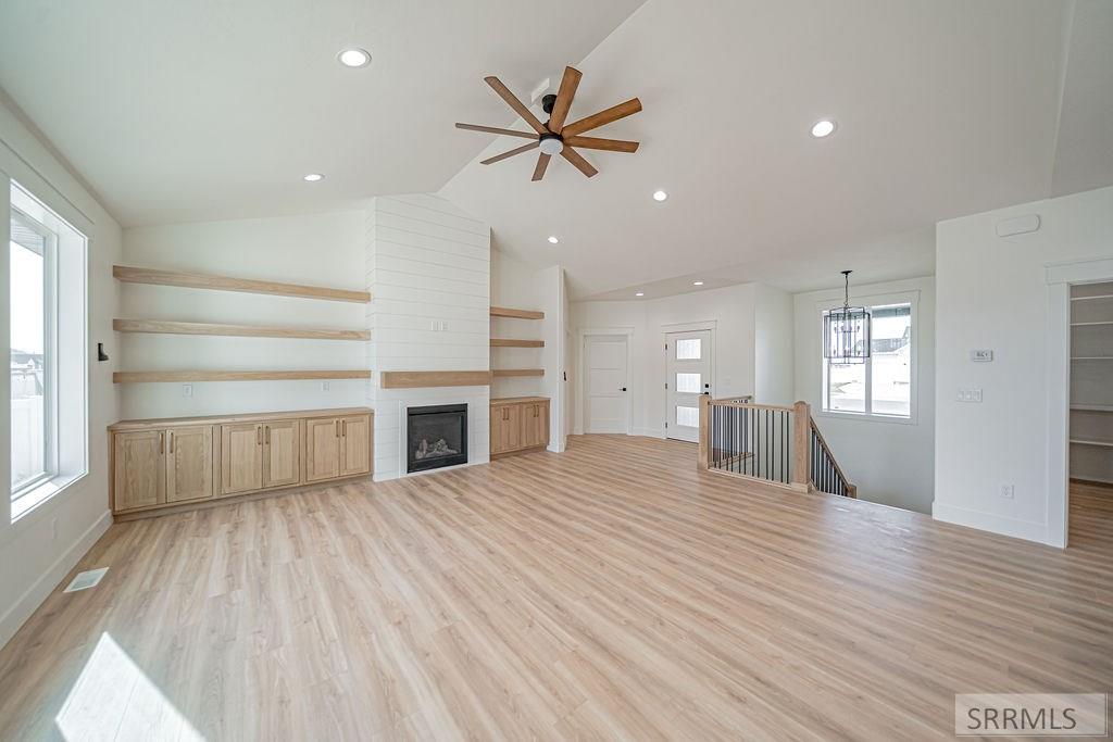 430 Saddle Rock Lane