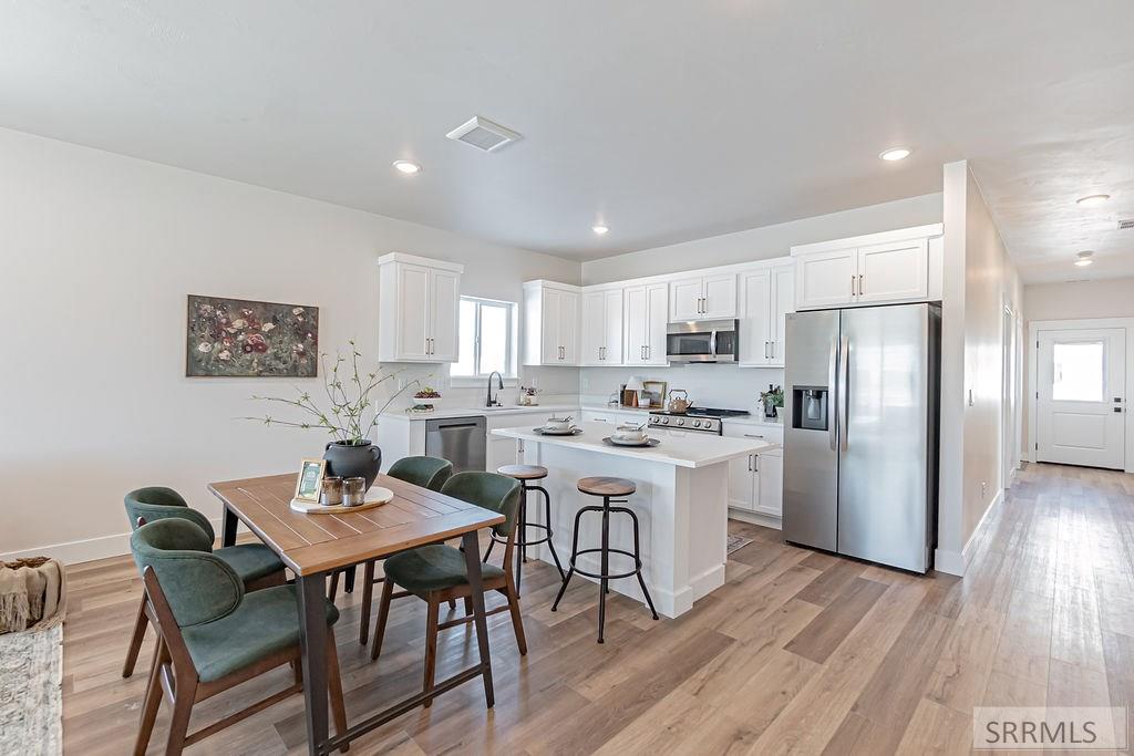 3847 Mountain Bluebird Way