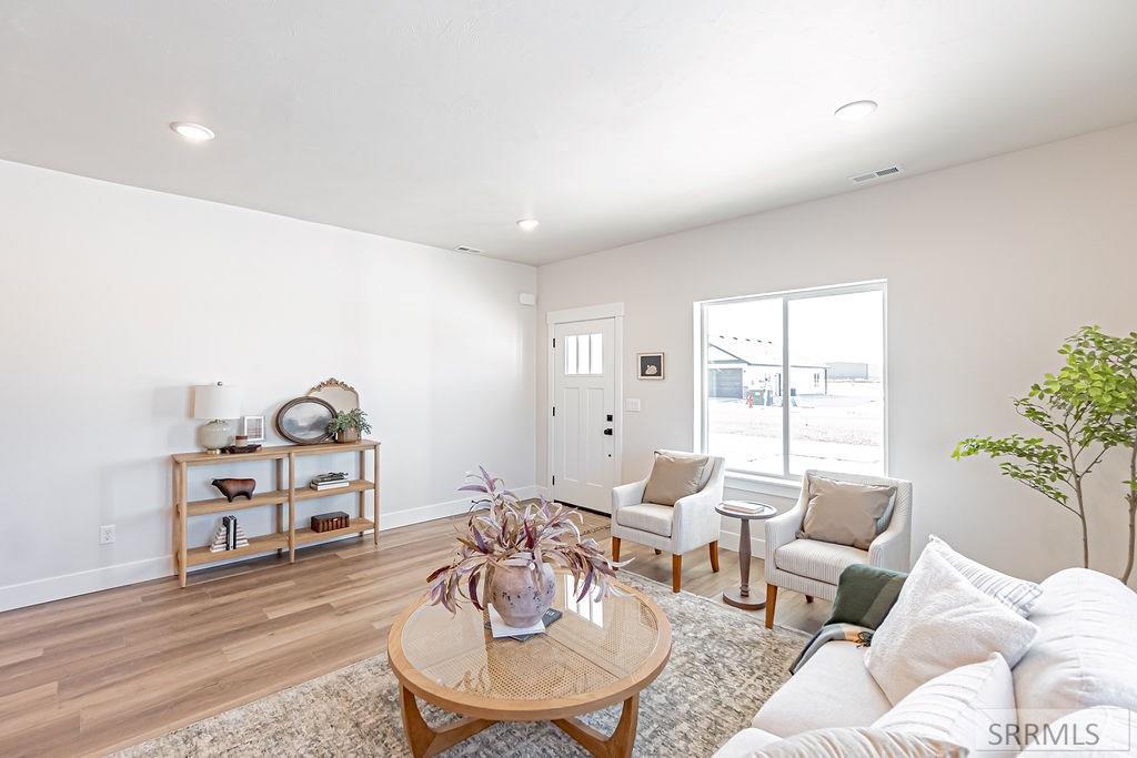 3847 Mountain Bluebird Way