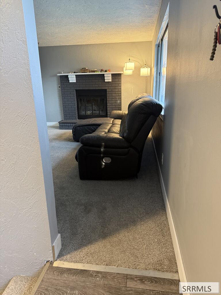 1565 Parkwood Circle