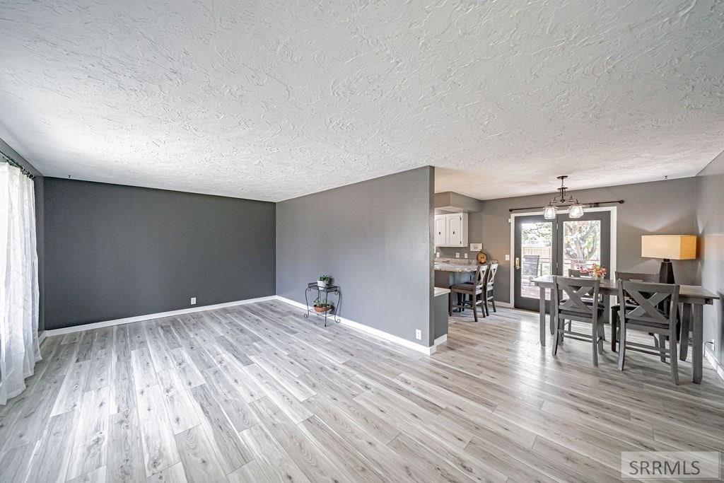 2090 Heather Lane