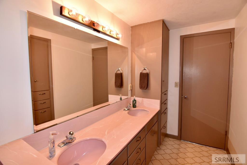 646 11th Street, IDAHO FALLS, Idaho image 30