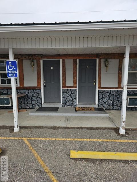 Photo of 1375 S Broadway Street, BLACKFOOT, ID 83221 (MLS # 2181330)