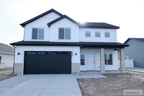 Photo of 670 S 2315 W, REXBURG, ID 83440 (MLS # 2182426)