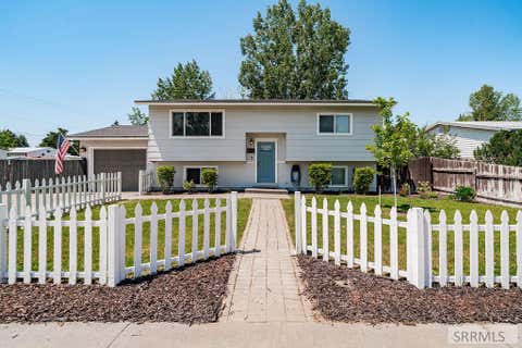Photo of 915 N Stevens Drive, IDAHO FALLS, ID 83401 (MLS # 2187725)