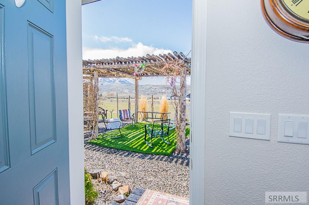 56 Country Living Lane, SALMON, Idaho image 49