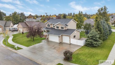 Photo of 4120 Silverado Drive, IDAHO FALLS, ID 83404 (MLS # 2180021) Photo of 4120 Silverado Drive, IDAHO FALLS, ID 83404 (MLS # 2180021)