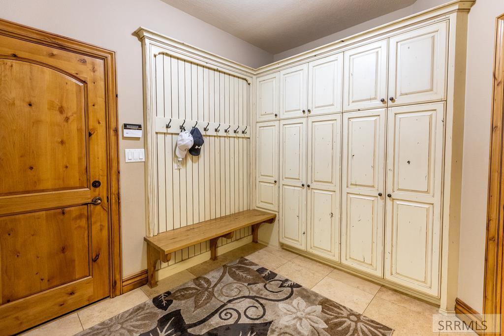 7695 N Riverfront Drive, IDAHO FALLS, Idaho image 35