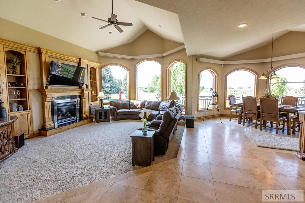 7695 N Riverfront Drive, IDAHO FALLS, Idaho image 23