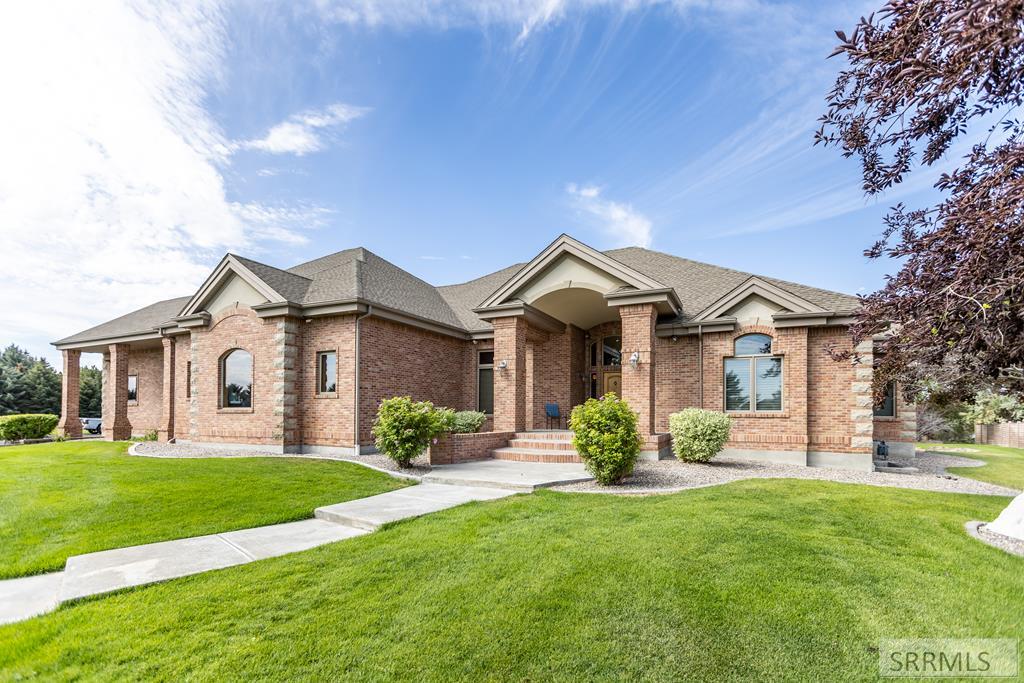 7695 N Riverfront Drive, IDAHO FALLS, Idaho image 11