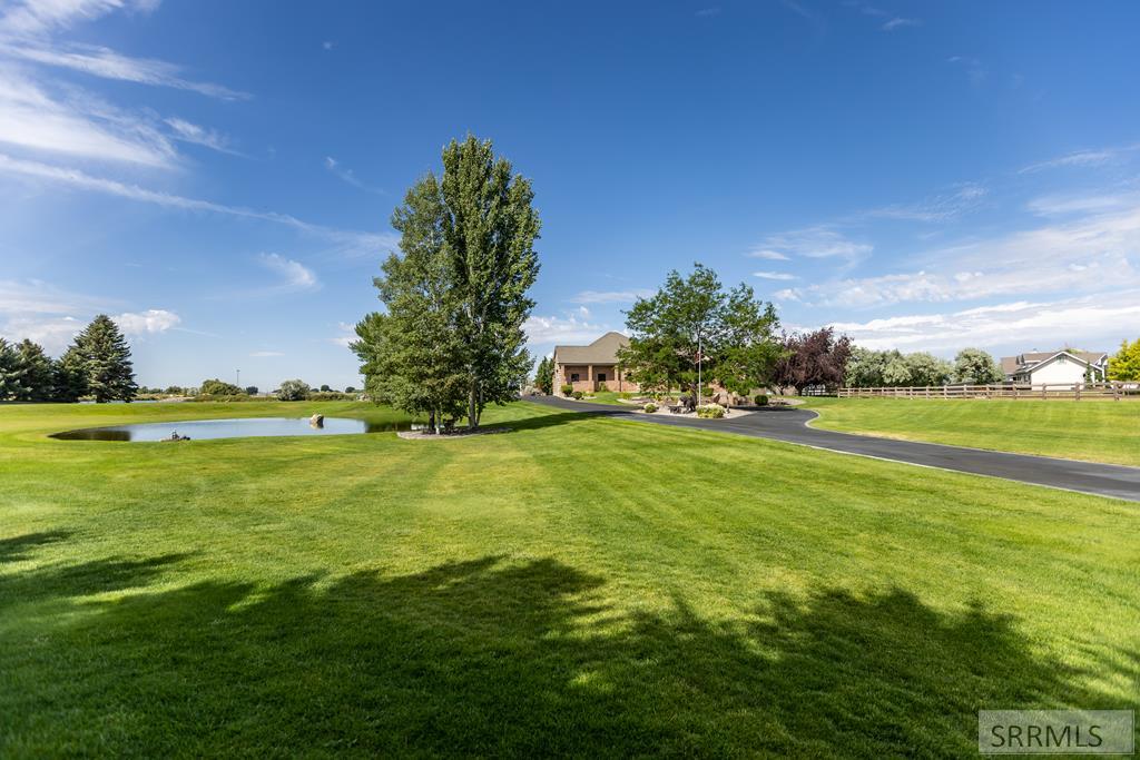 7695 N Riverfront Drive, IDAHO FALLS, Idaho image 6