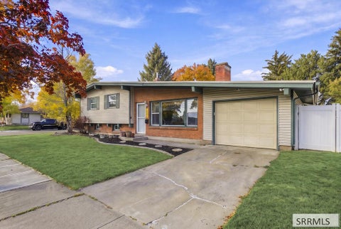 Photo of 1605 12th Street, IDAHO FALLS, ID 83404 (MLS # 2190101)