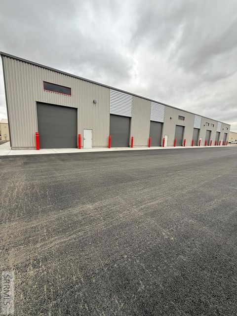 Photo of 2270 Omni Drive, IDAHO FALLS, ID 83402 (MLS # 2172410)