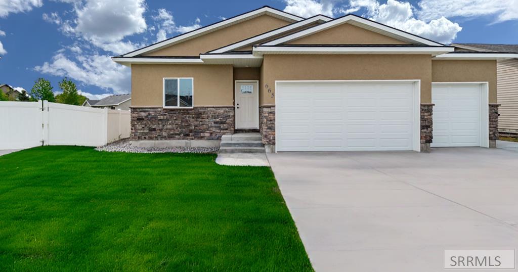 665 Emma Court, IDAHO FALLS, Idaho image 1