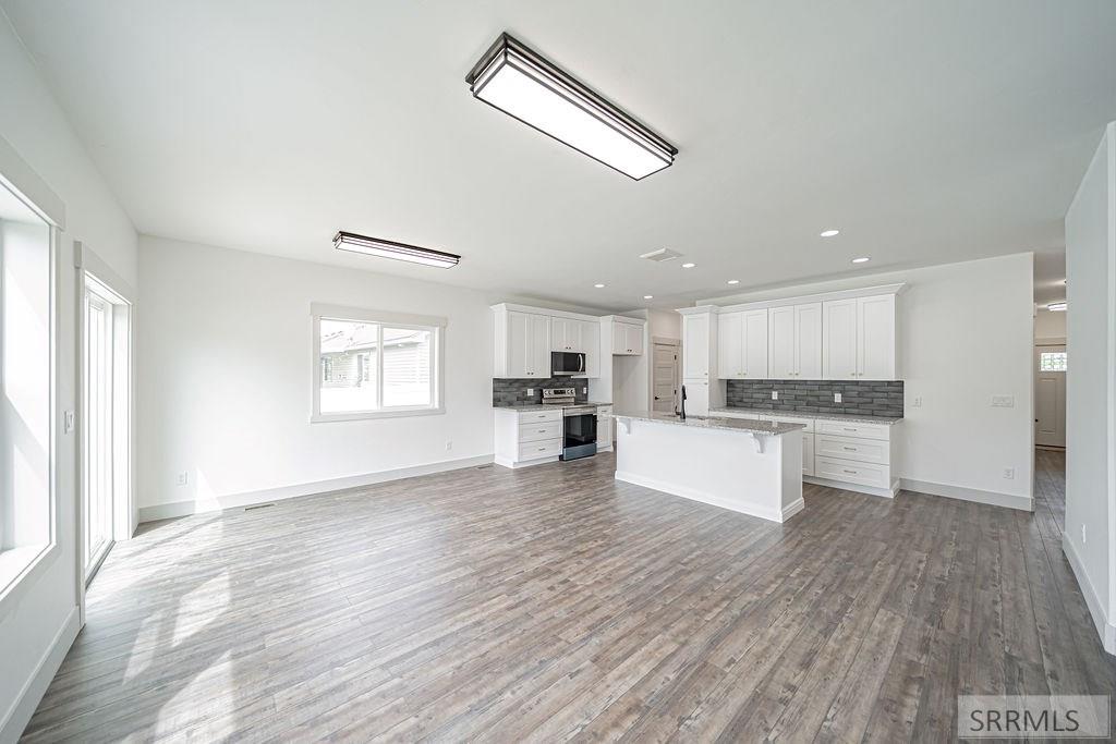 665 Emma Court, IDAHO FALLS, Idaho image 3
