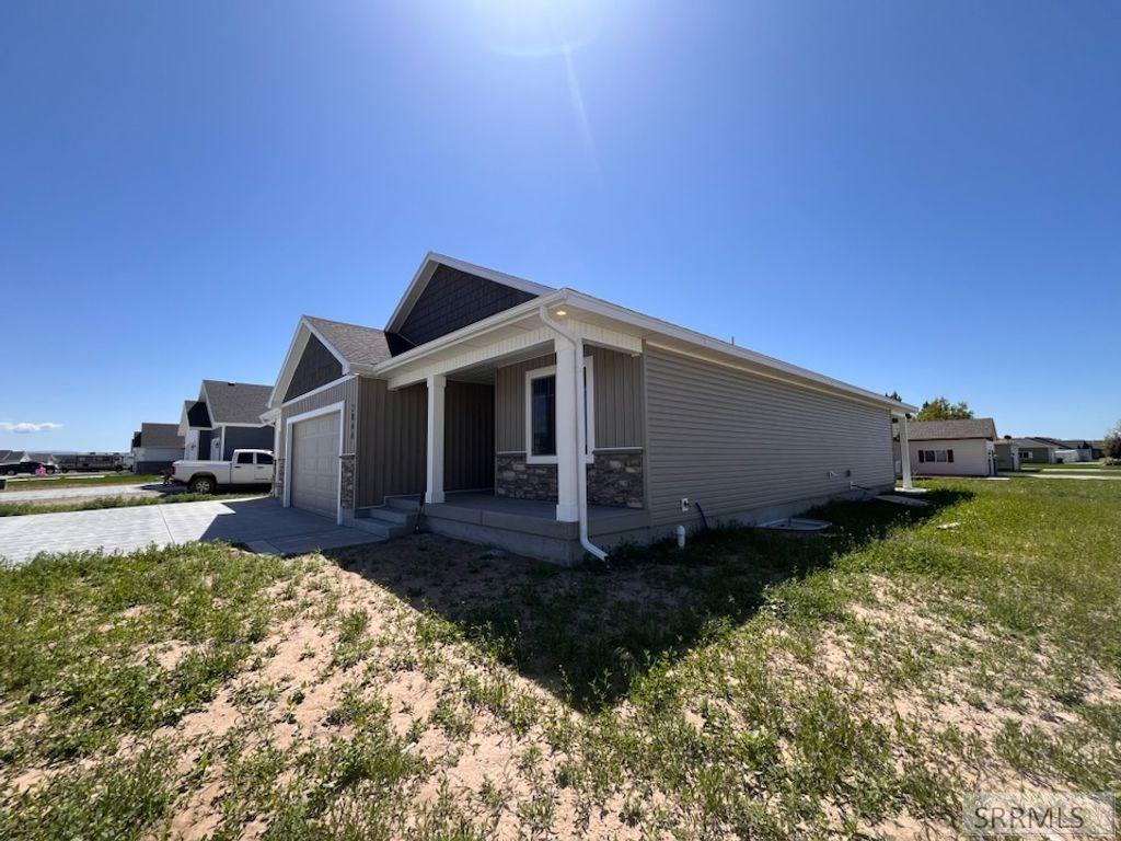 3866 E Hemlock Lane, RIGBY, Idaho image 3