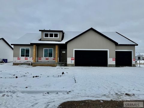 Photo of 146 N Hailey Creek, RIGBY, ID 83442 (MLS # 2180981)