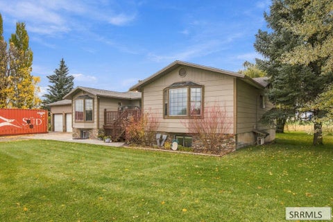 Photo of 121 N 2300 E, ST ANTHONY, ID 83445 (MLS # 2189869)