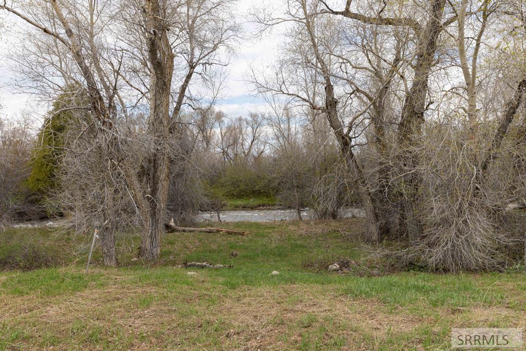 8107 Brown Trout Bend, VICTOR, Idaho image 2