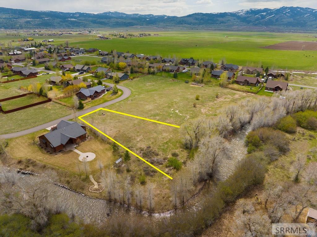 8107 Brown Trout Bend, VICTOR, Idaho image 4