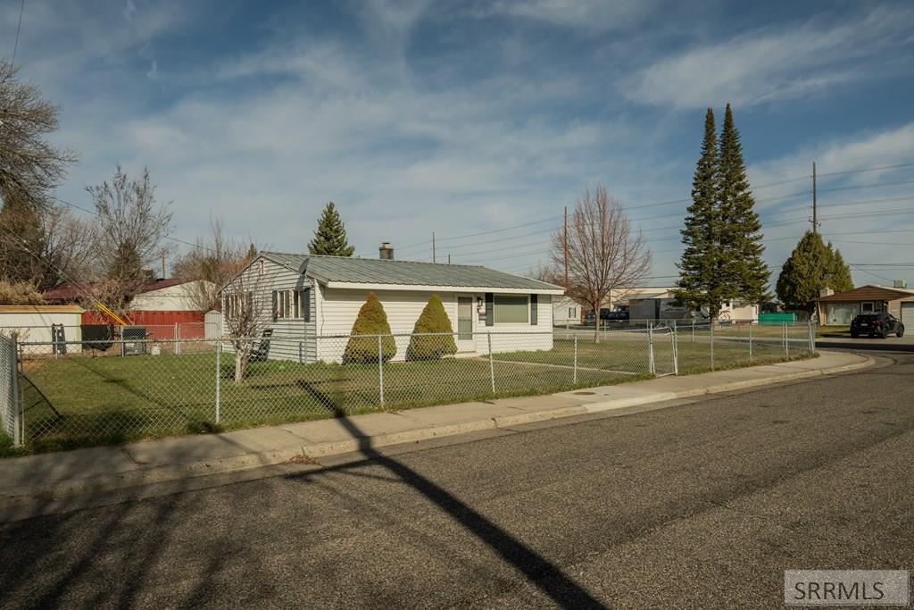 785 Winston Avenue, IDAHO FALLS, Idaho image 8