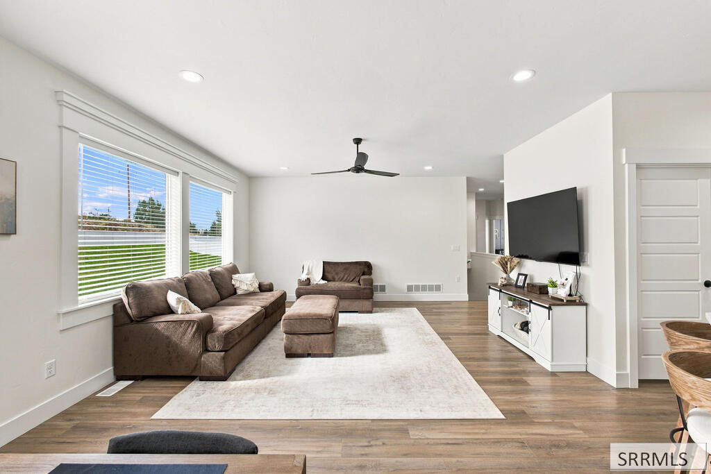 6307 Cottontree Lane