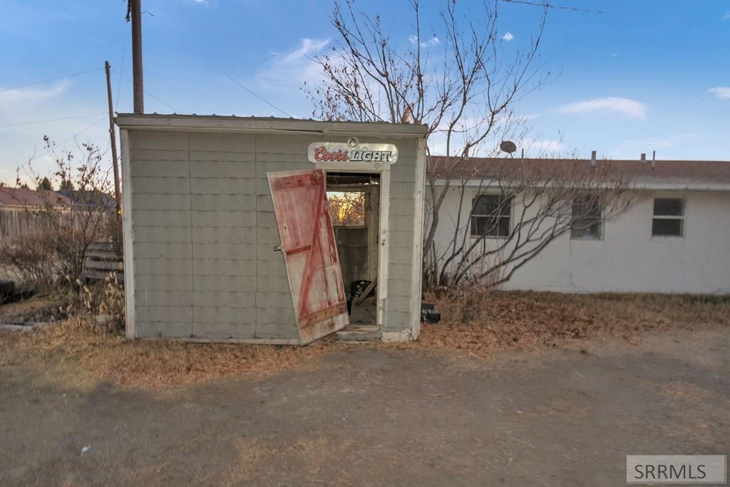 327 Lost River Avenue, ARCO, Idaho image 39