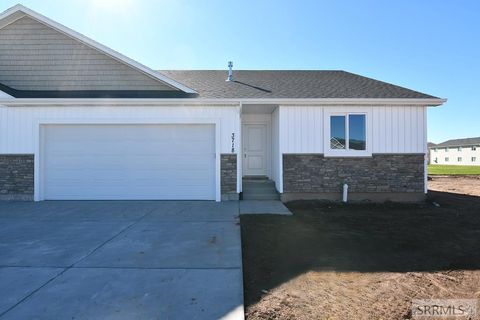 Photo of 3718 E Victorious Cir, IDAHO FALLS, ID 83401 (MLS # 2179285)