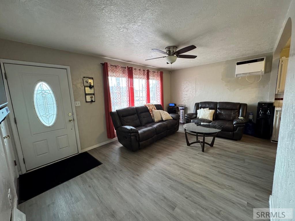 265 N Spruce Street, BLACKFOOT, Idaho image 3
