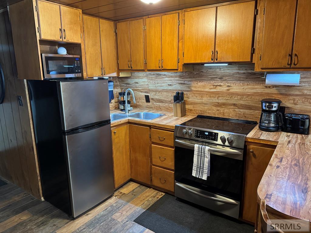 2750 SW Sage Hen Drive, ISLAND PARK, Idaho image 21