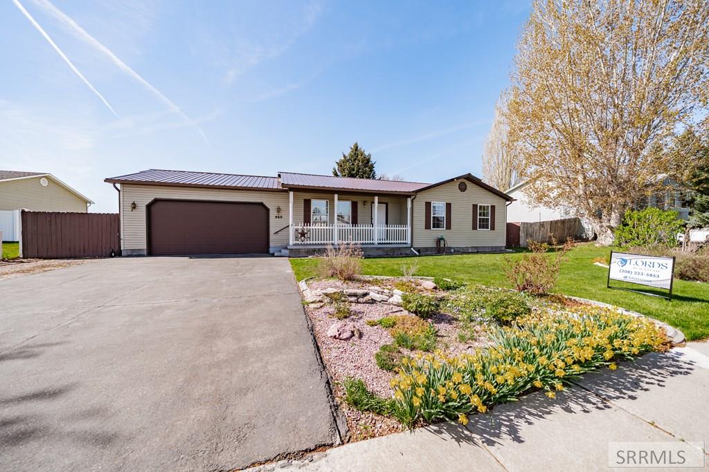 460 Hummingbird Lane, SHELLEY, Idaho image 3