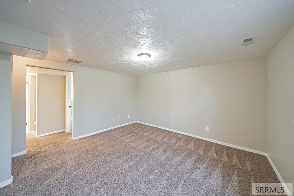 460 Hummingbird Lane, SHELLEY, Idaho image 38