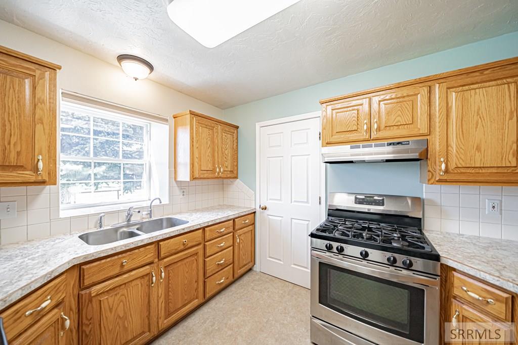 460 Hummingbird Lane, SHELLEY, Idaho image 19
