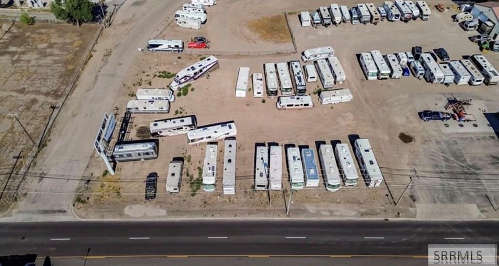 2000 Yellowstone Hwy