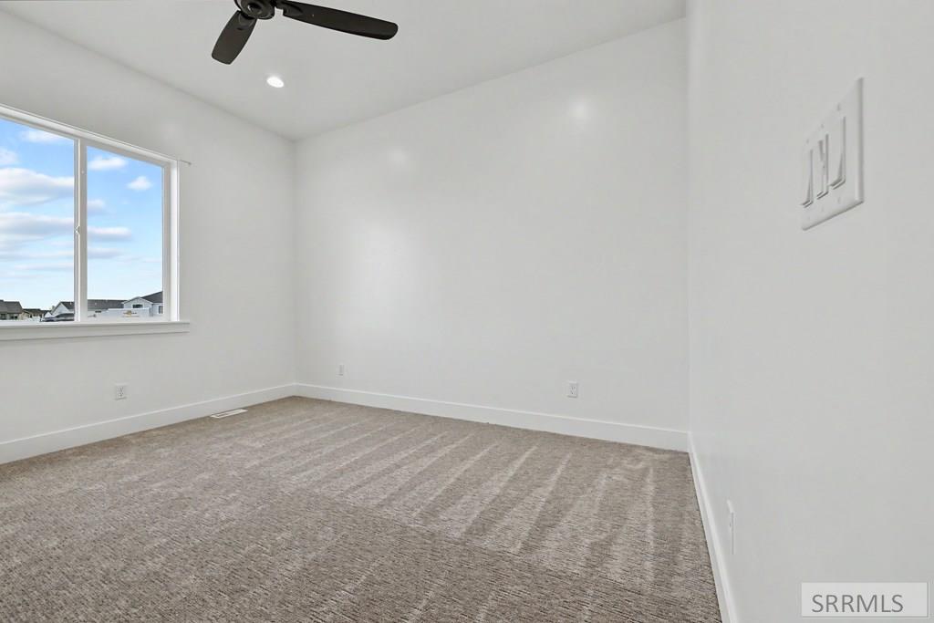 3701 Kingsboro Avenue