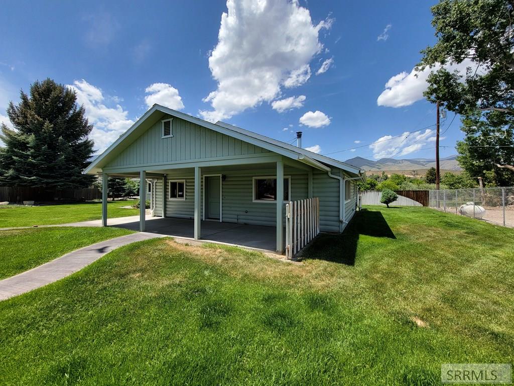 211 Dahle Avenue, SALMON, Idaho image 11