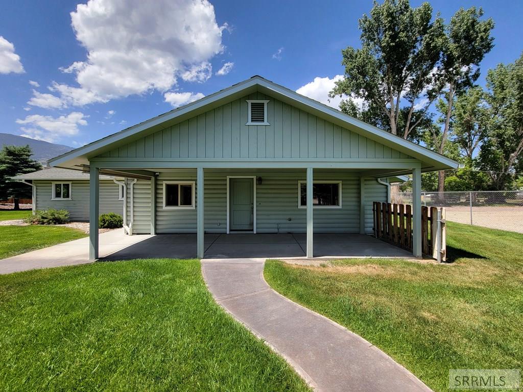 211 Dahle Avenue, SALMON, Idaho image 12