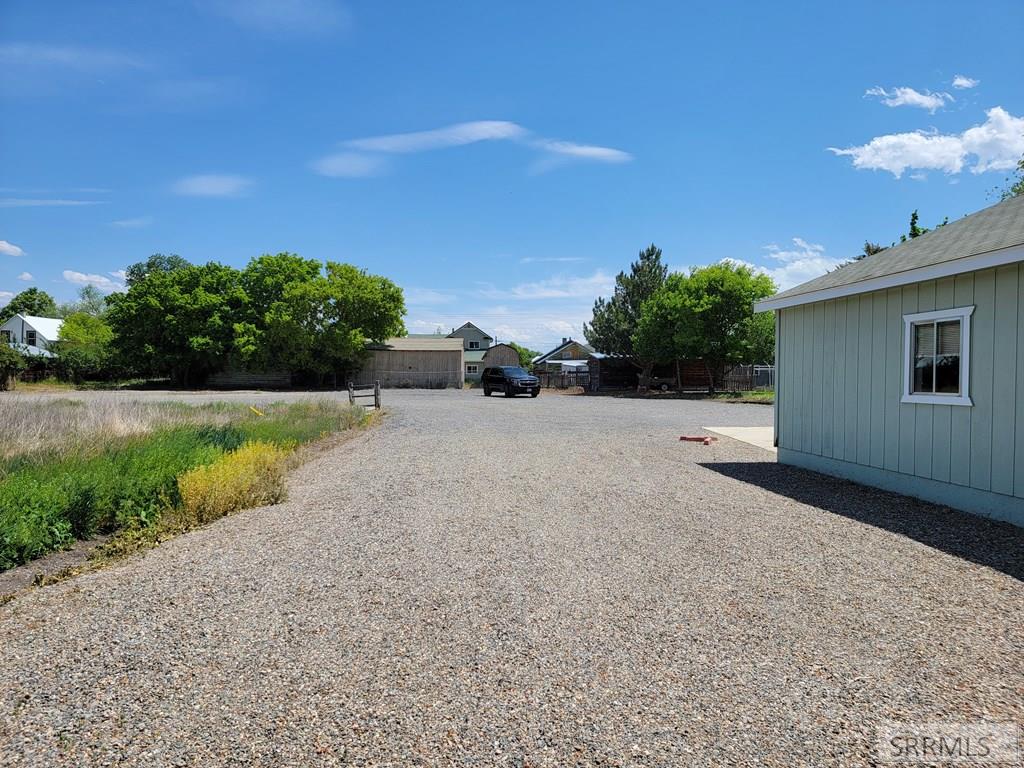 211 Dahle Avenue, SALMON, Idaho image 6