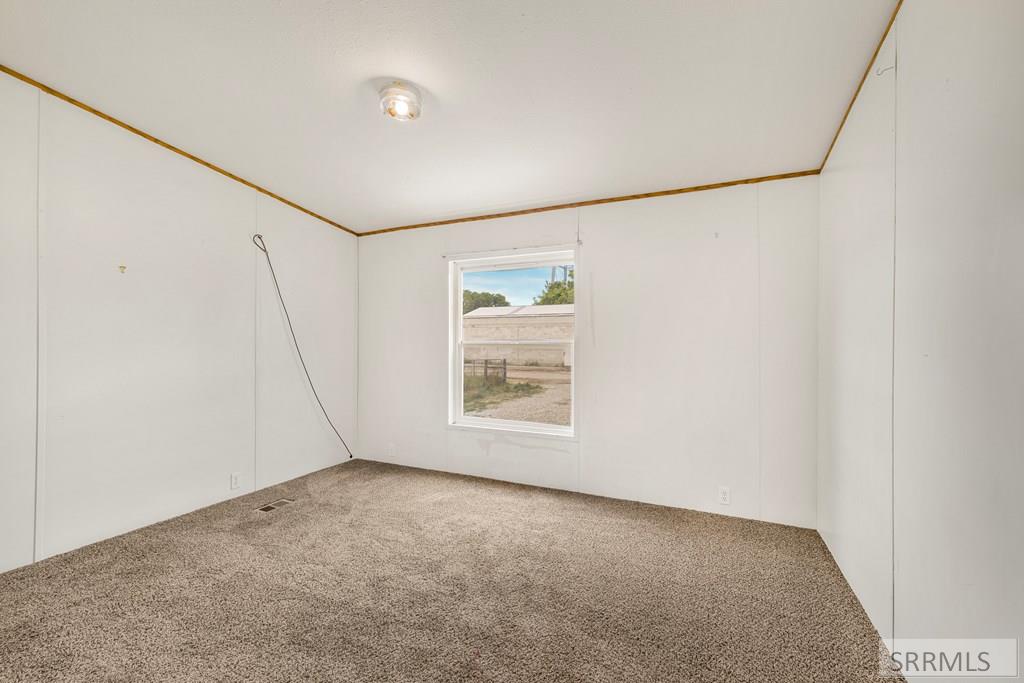 2869 E 671 N, ROBERTS, Idaho image 17