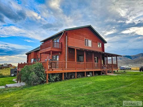 Photo of 3258 N 3350 W, MOORE, ID 83213 (MLS # 2181328)