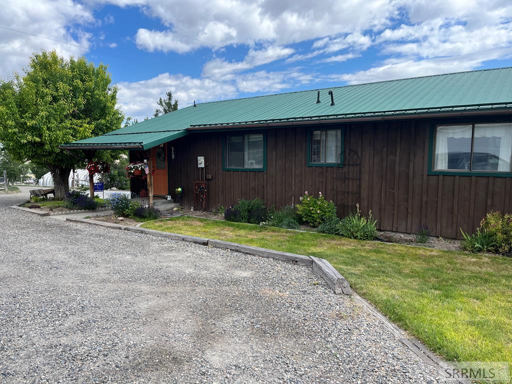 10 Kelly Road, SALMON, Idaho image 2