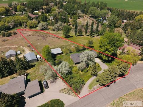 Photo of 595 N Murdock Lane, IDAHO FALLS, ID 83402 (MLS # 2182401)