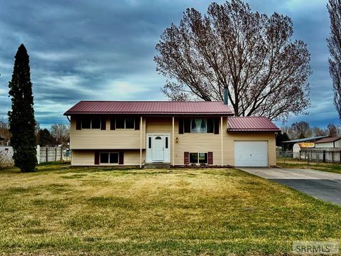 6764 Jennifer Lane IDAHO FALLS ID 83401
