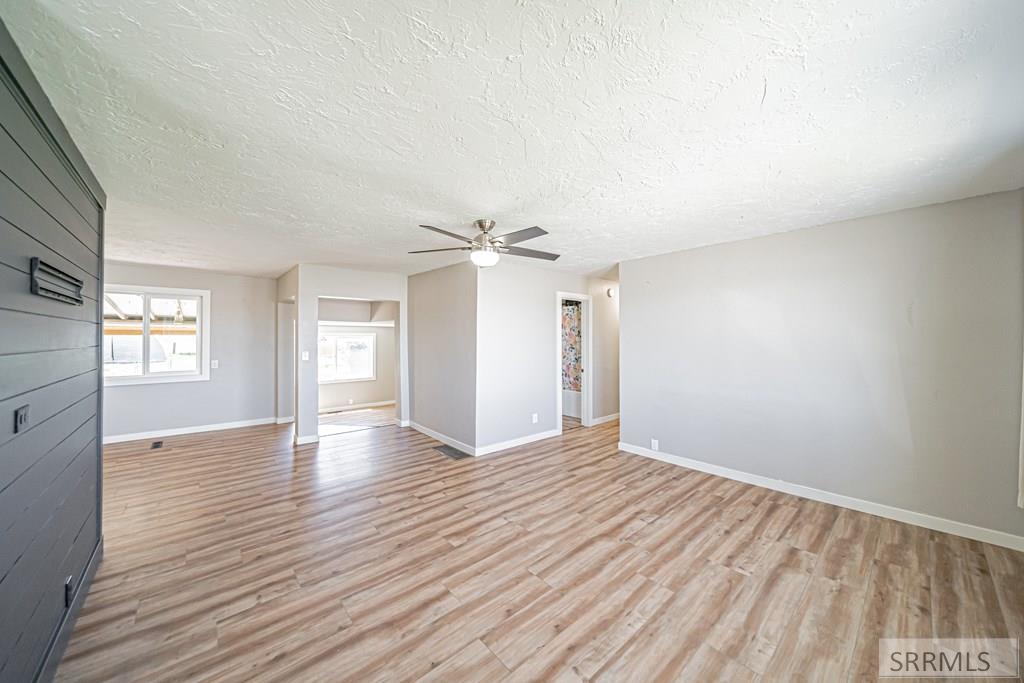 2660 E Lincoln Road, IDAHO FALLS, Idaho image 7