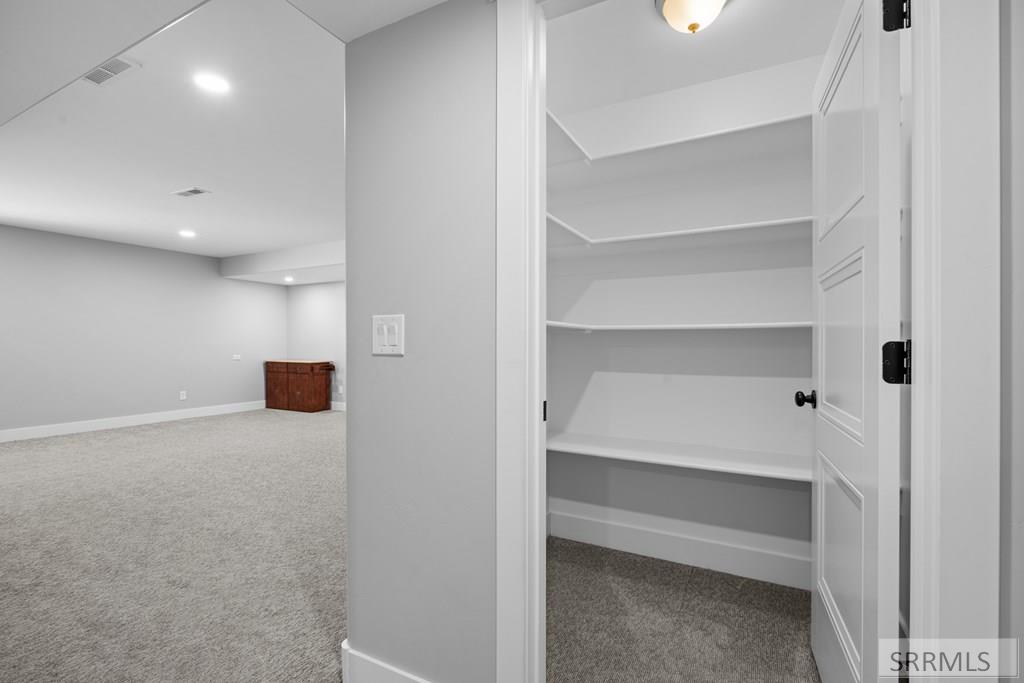 3964 N Hemingway Avenue, IDAHO FALLS, Idaho image 19