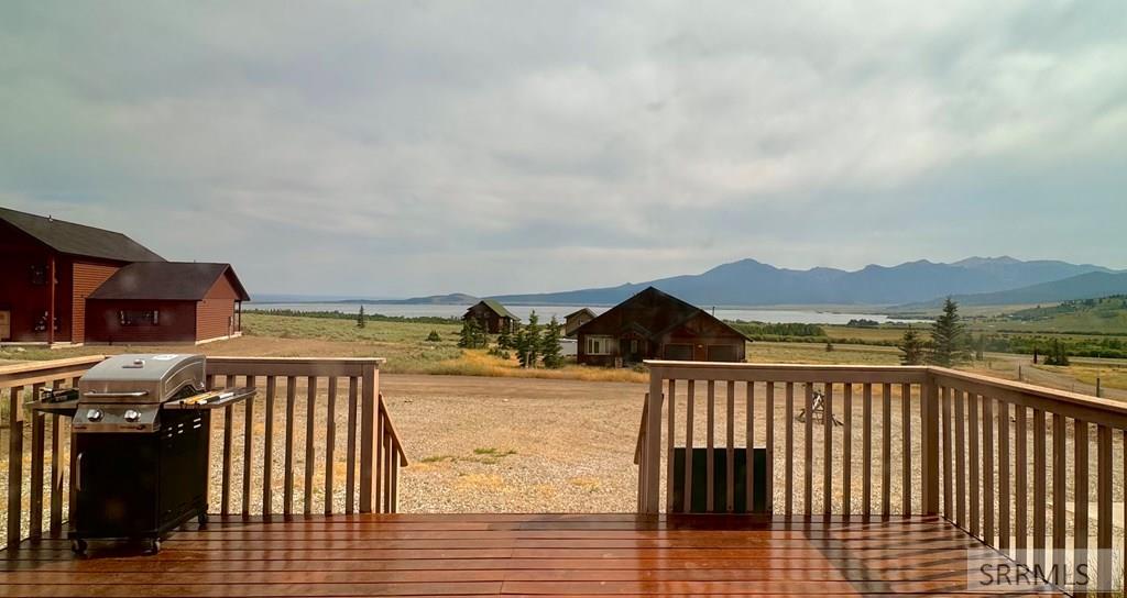 3675 Henrys Lake Circle, ISLAND PARK, Idaho image 6