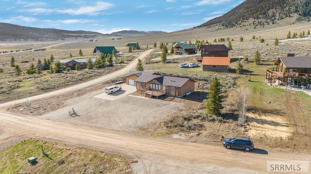 3675 Henrys Lake Circle, ISLAND PARK, Idaho image 38