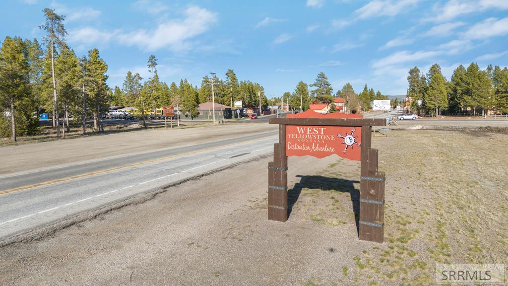 3675 Henrys Lake Circle, ISLAND PARK, Idaho image 47