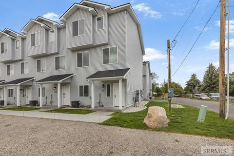Photo of 676 E Court Street #101, BLACKFOOT, ID 83221 (MLS # 2186553)