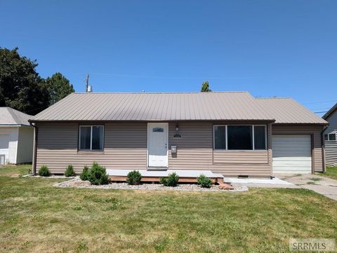 Photo of 1185 15 E, IDAHO FALLS, ID 83404 (MLS # 2178459)